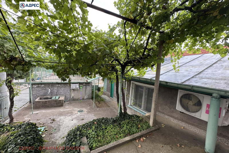 House in Pleven, 9-Ti Kvartal