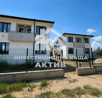 Photo 3 — House in Plovdiv, Belomorski