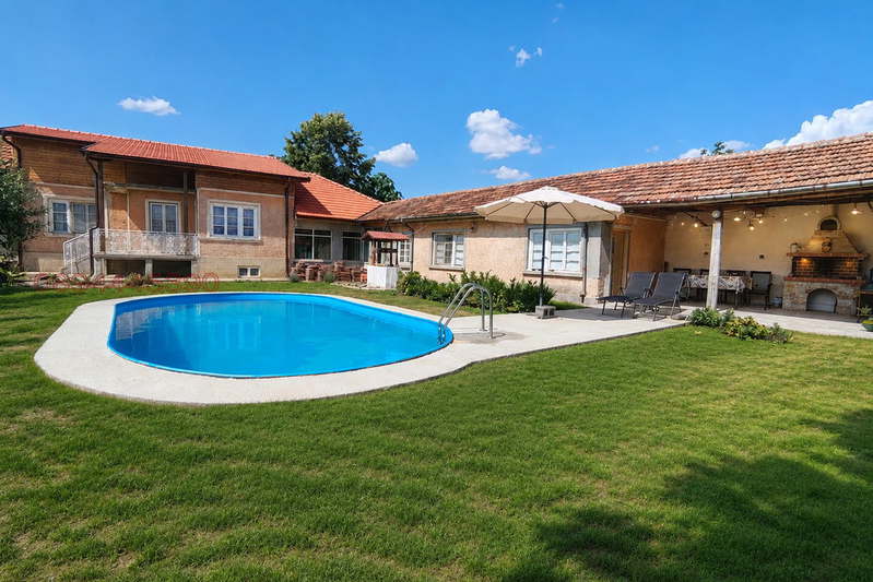 House in Oblast Veliko Tyrnovo, Polski Trymbesh