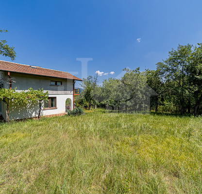 Photo 3 — House in област София, Pravec