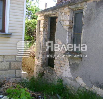 Photo 2 — House in Razgrad, Centyr