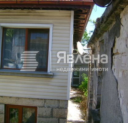 Photo 3 — House in Razgrad, Centyr