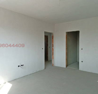 Photo 3 — House in Ruse, Centyr