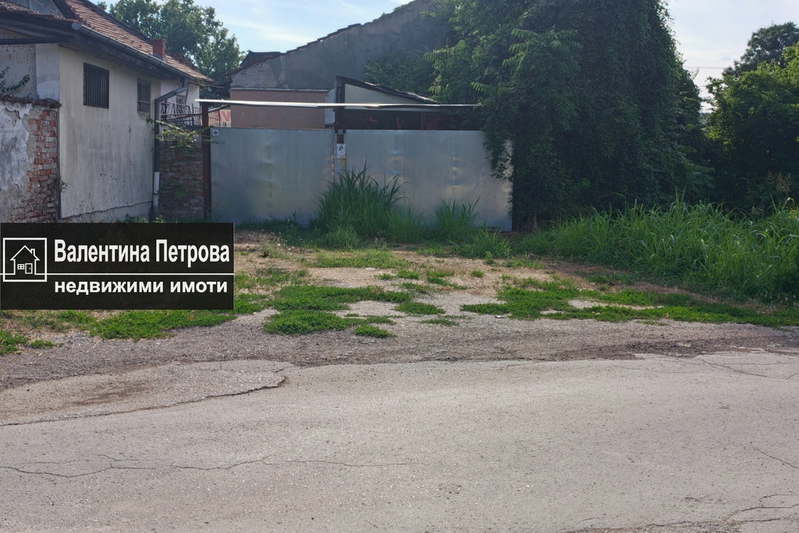 House in Ruse, Rodina 2