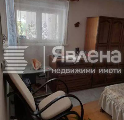 Снимка 4 — Къща във Враца, с. Баурене
