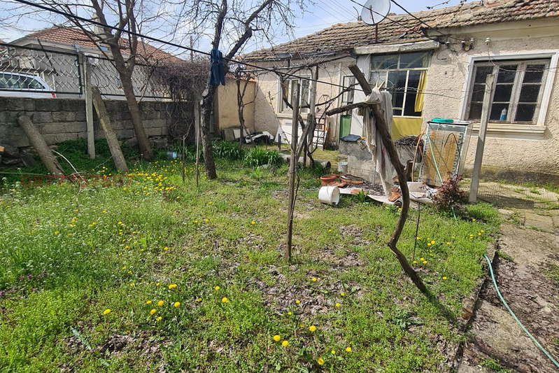 House in Oblast Varna, Belogradec