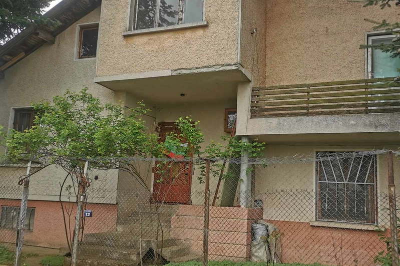 House in Oblast Ruse, Bistrenci