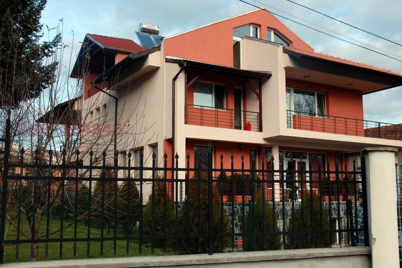 House in Bistrica
