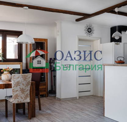 Photo 2 — House in Bryastovec