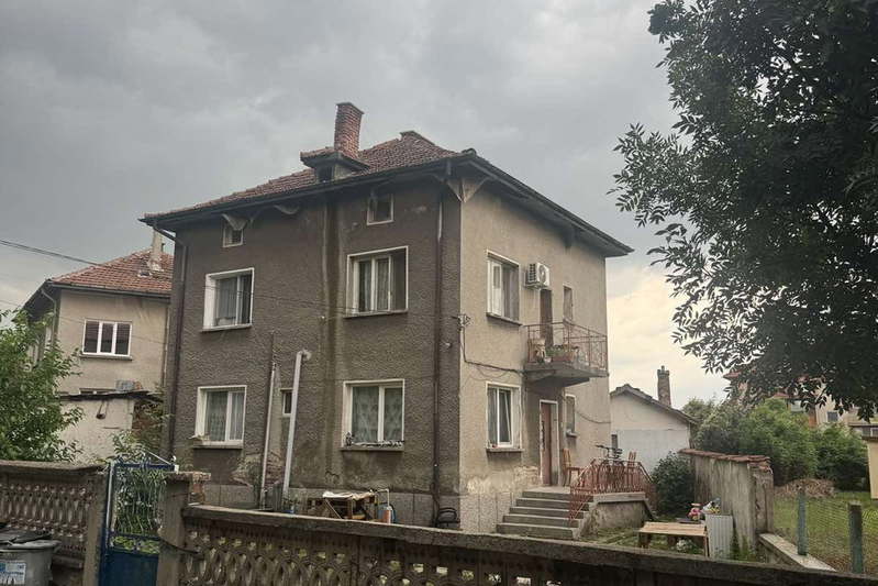 House in Busmanci