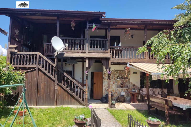 House in Sofia, s. Bardo