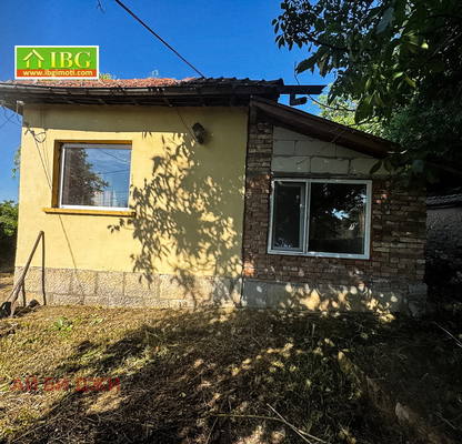 Снимка 3 — Къща в Русе, с. Червена вода