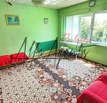 Снимка 2 — Къща във Варна, с. Доброплодно