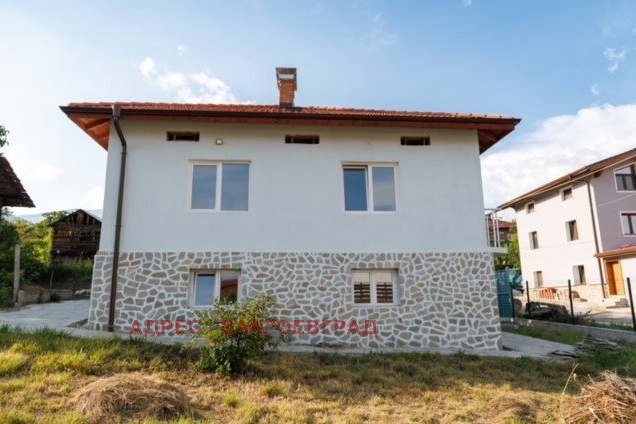 House in Oblast Blagoevgrad, Dobyrsko