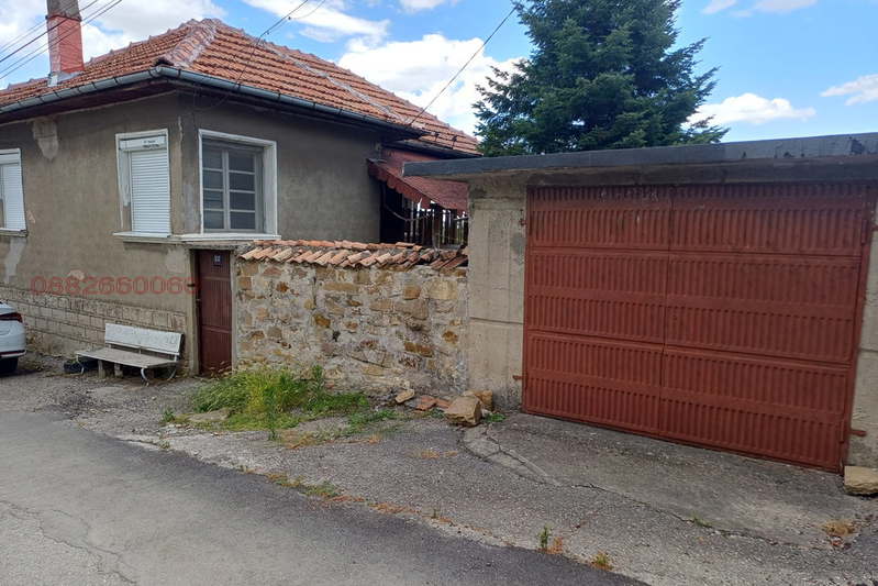 House in Oblast Veliko Tyrnovo, Dragijevo