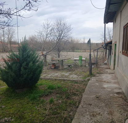 Снимка 4 — Къща във Велико Търново, с. Драгомирово