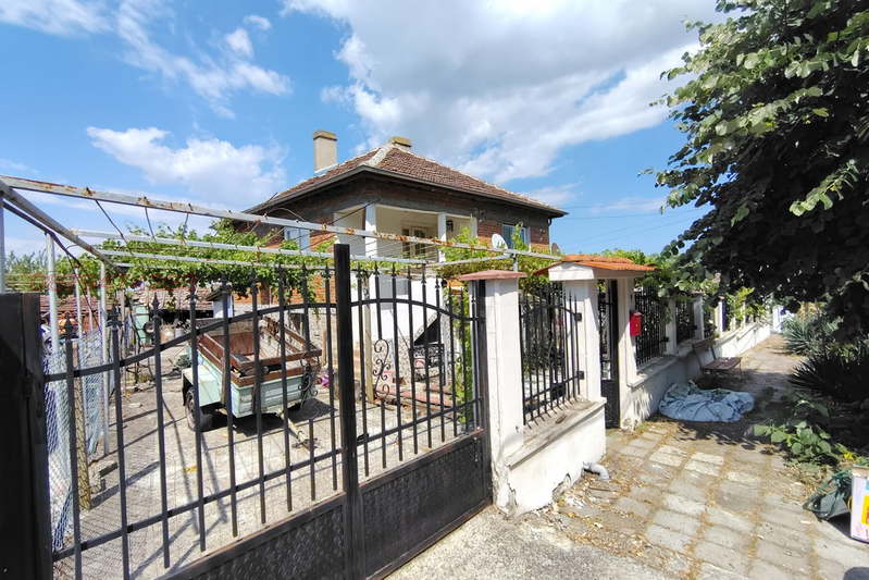House in Oblast Burgas, Dyulevo