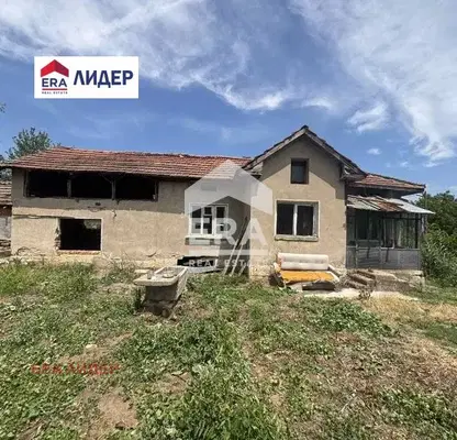 Снимка 3 — Къща с 1 стая в с. Екзарх Йосиф, област Русе