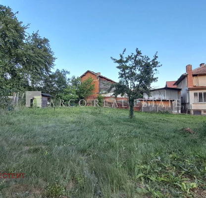 Photo 3 — House in област София, Gabra