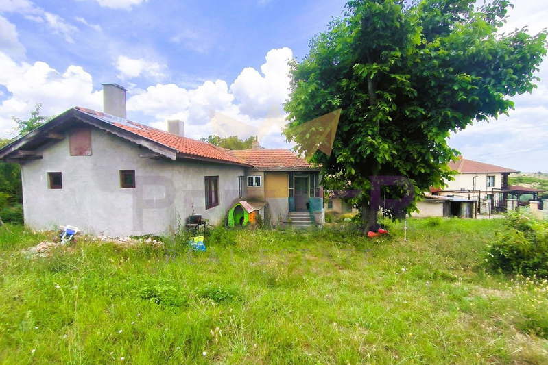 Къща във Варна, с. Генерал Кантарджиево