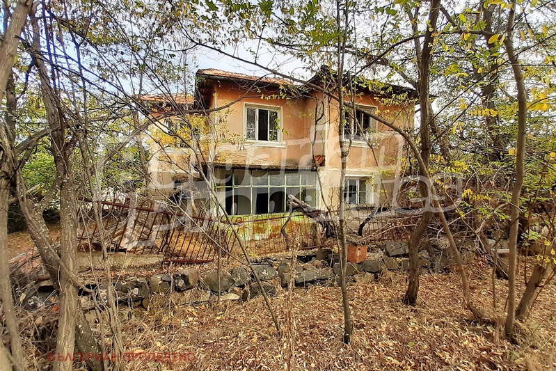 Къща в Ямбол, с. Генерал Тошево