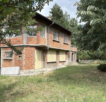 Photo 4 — House in German