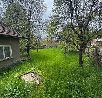 Снимка 5 — Къща в Перник, с. Големо Бучино