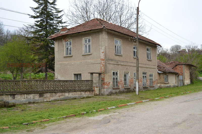 Къща в Русе, с. Горно Абланово