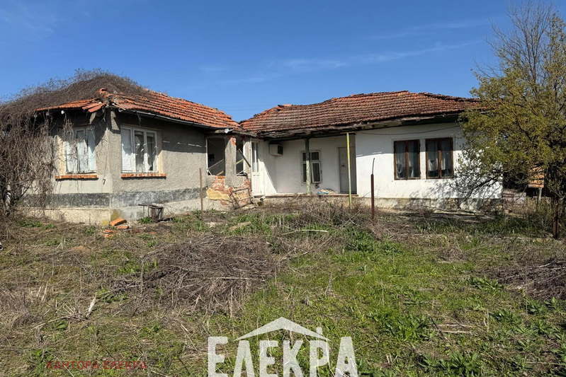 House in Oblast Varna, Grozdiovo