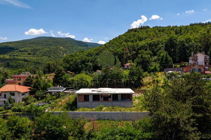 House in Oblast Plovdiv, Hrabrino