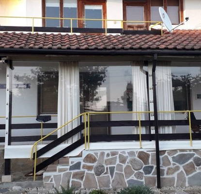 Photo 2 — House in Oblast Burgas, Izgrev