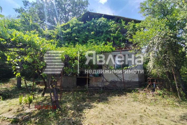 House in Oblast Pernik, Kalishte
