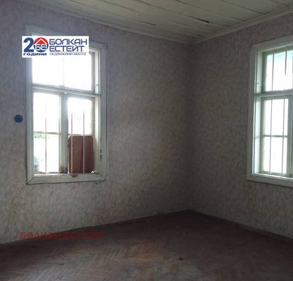 Photo 5 — House in Oblast Veliko Tyrnovo, Kozarevec