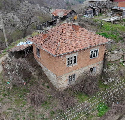 Снимка 5 — Къща в Благоевград, с. Кремен