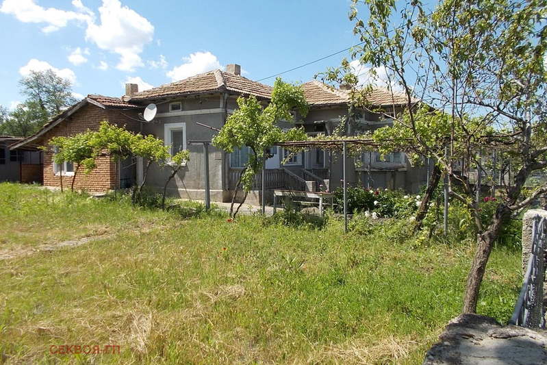 House in Oblast Dobrich, Krushari