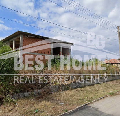 Photo 3 — Two-storey solid building with plot in Lyulyakovo village, Dobrich region