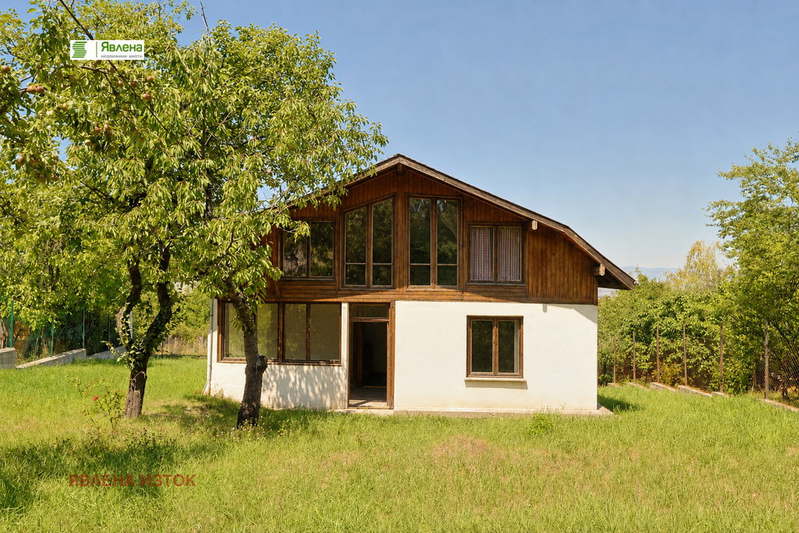 House in Malo Buchino