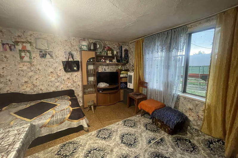House in Oblast Shumen, Mirovci