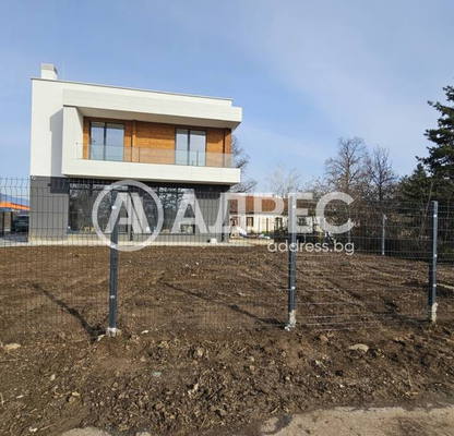 Photo 3 — House in област София, Musachevo
