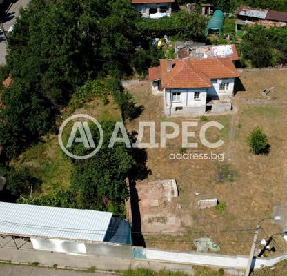 Photo 4 — House in Negovan