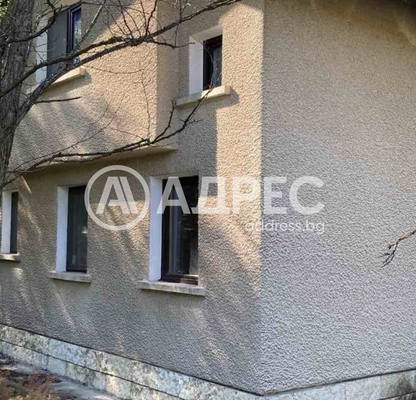 Photo 3 — House in област София, Novi Han