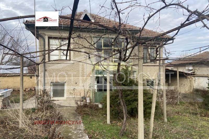 House in Oblast Veliko Tyrnovo, Polikraishte