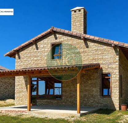 Photo 5 — House in Oblast Varna, Priselci