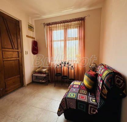 Photo 5 — House in Oblast Varna, Priselci