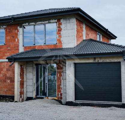 Photo 2 — House in област София, Prolesha