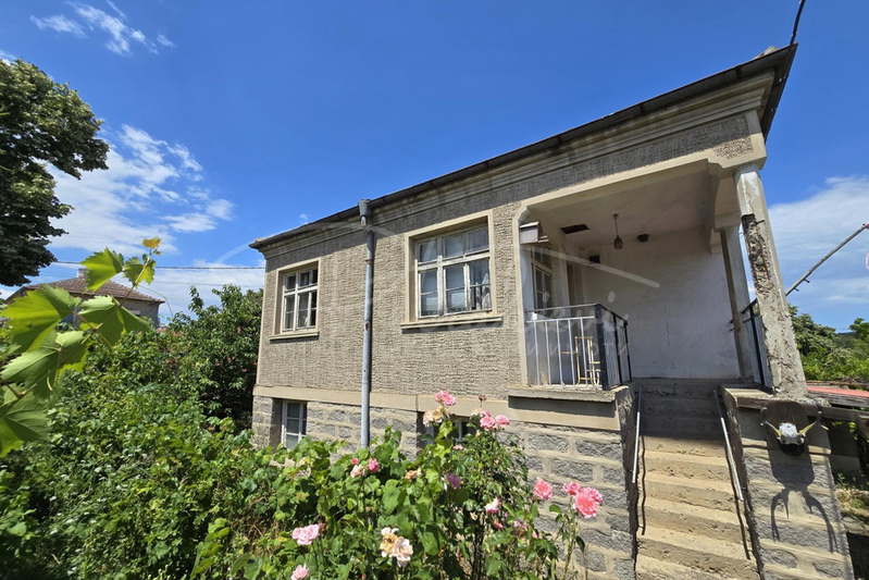 House in Oblast Burgas, Rosen