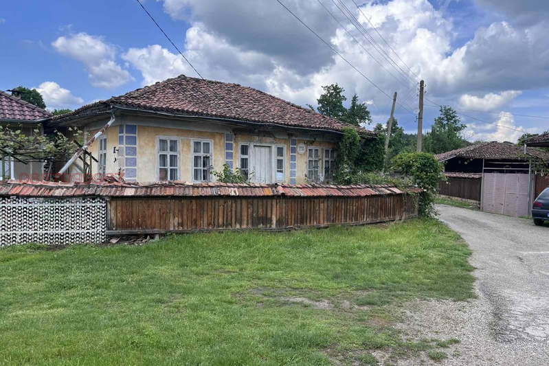 House in Veliko Tyrnovo, Ruhovci