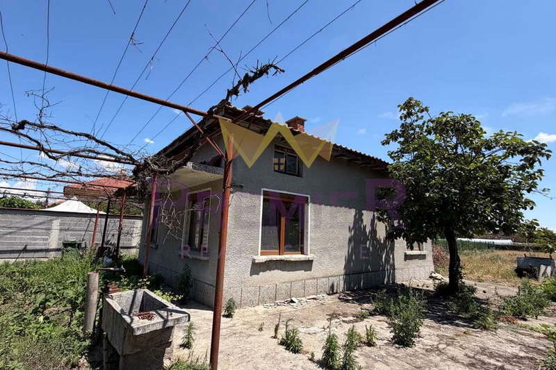 Къща в Пловдив, с. Скутаре