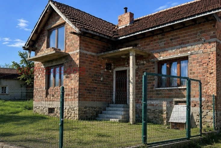 Къща в Стара Загора, с. Славянин