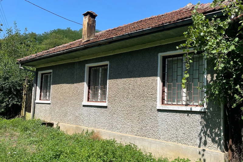 House in Oblast Veliko Tyrnovo, Slivovica